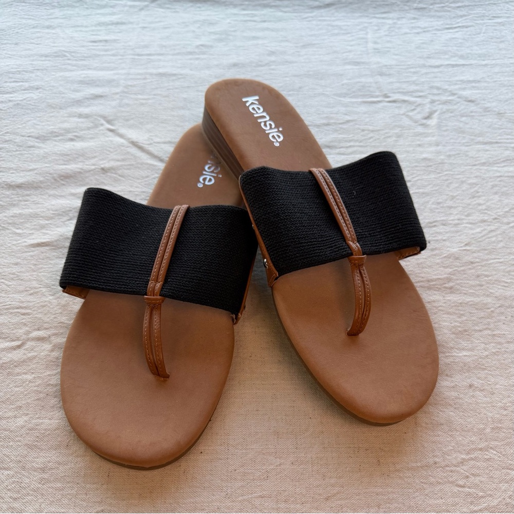 Kenzie Black and Brown Wide-Band Slide Sandals size 8 - Picture 8 of 9